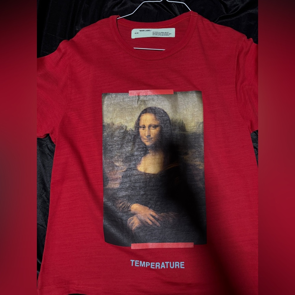 Off White Mona Lisa size SMALL USED